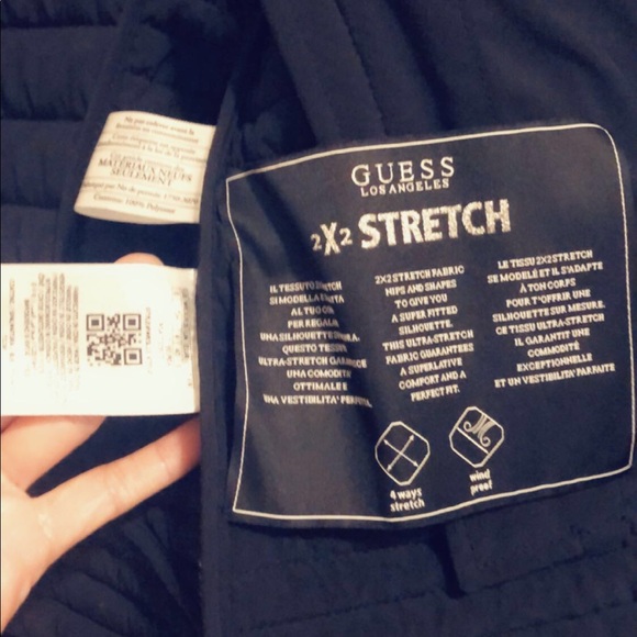 Guess spring / fall jacket small asking $100 - Picture 3 of 3